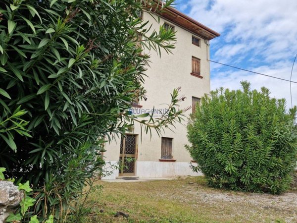 casale in vendita a Breganze
