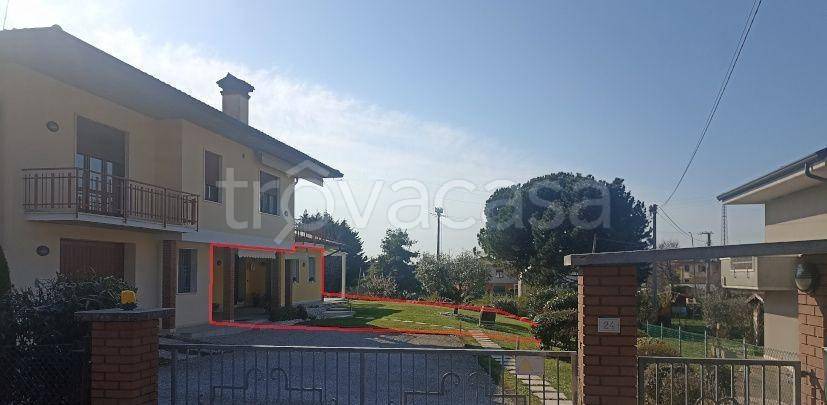 casa indipendente in vendita a Breganze