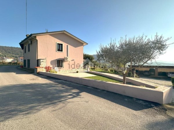 casa semindipendente in vendita a Brendola in zona San Valentino