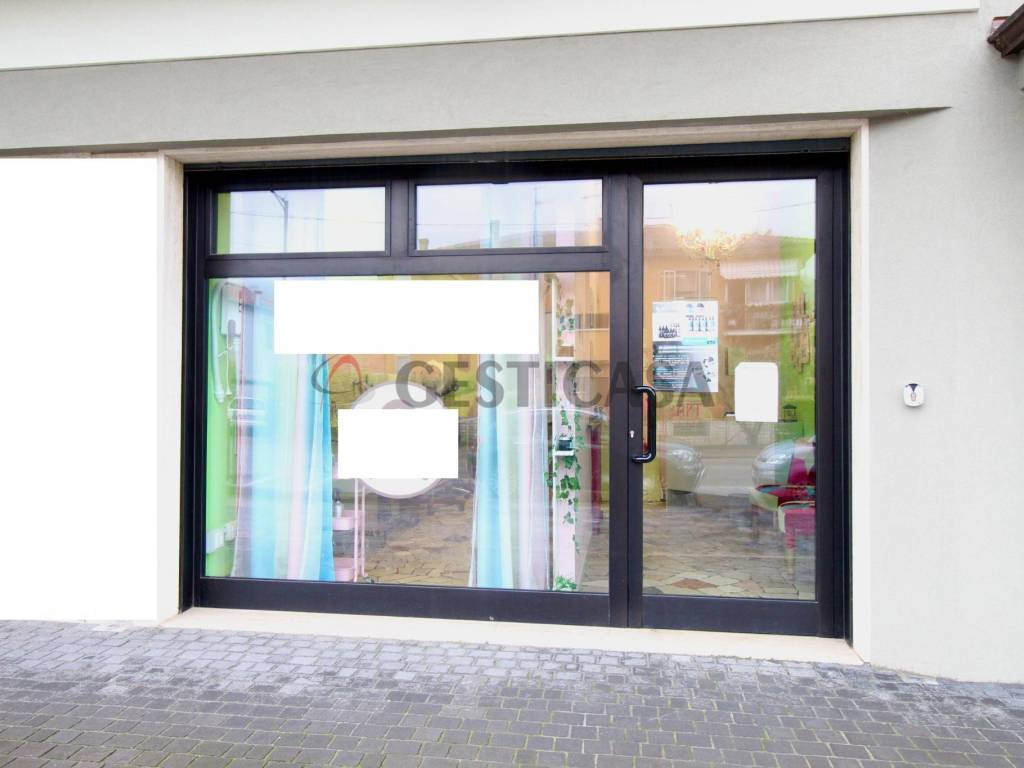 negozio in vendita a Brendola