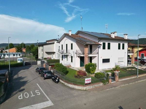casa indipendente in vendita a Brendola