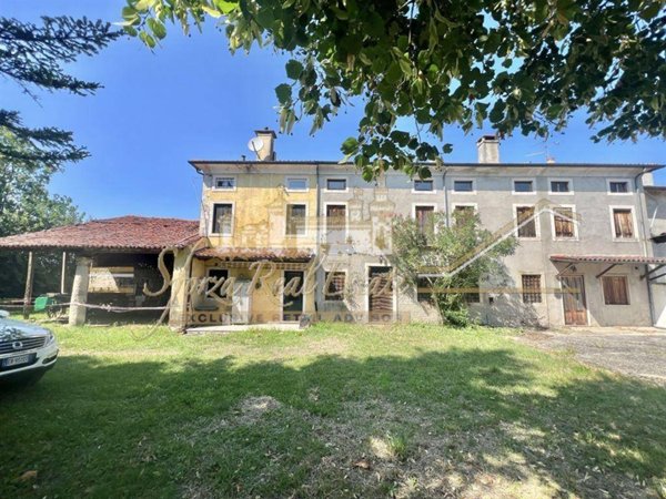casa indipendente in vendita a Brendola in zona Vò