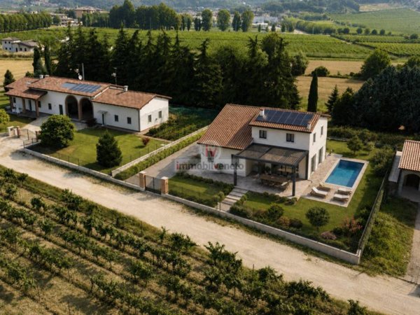casa indipendente in vendita a Brendola in zona Canova