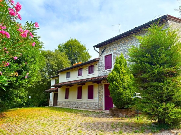 casa indipendente in vendita a Brendola in zona San Valentino
