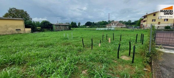 casa indipendente in vendita a Bressanvido in zona Poianella