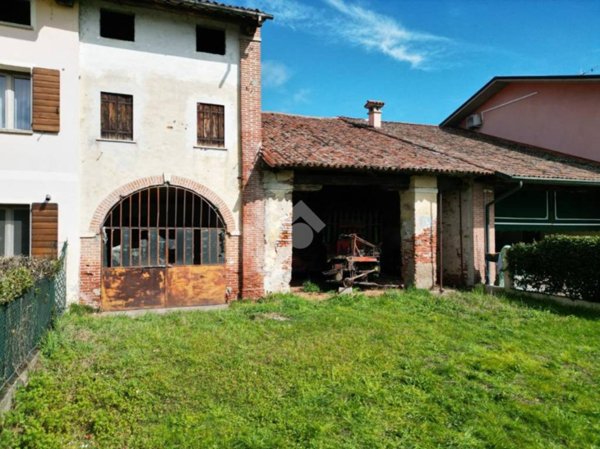 casa indipendente in vendita a Bressanvido