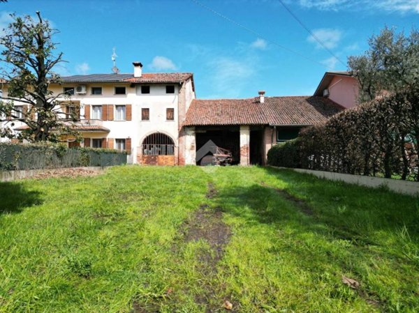 casa indipendente in vendita a Bressanvido