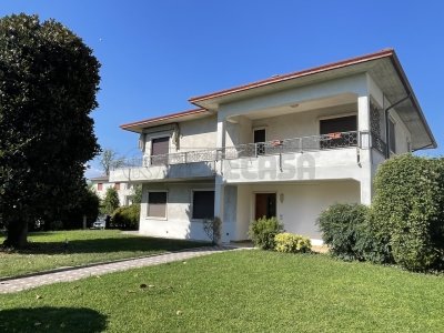 casa indipendente in vendita a Bressanvido