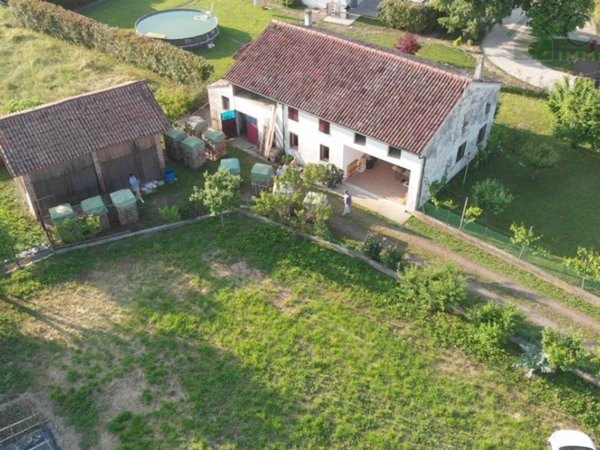 casa indipendente in vendita a Bressanvido