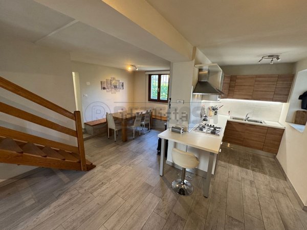 casa indipendente in vendita a Bressanvido in zona Poianella