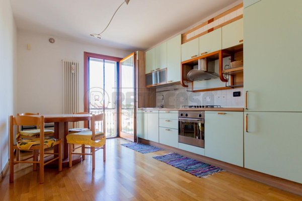 appartamento in vendita a Bressanvido in zona Poianella