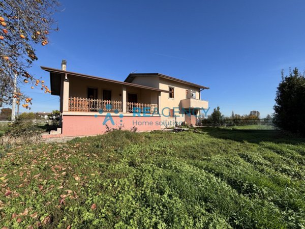 casa indipendente in vendita a Bressanvido in zona Poianella