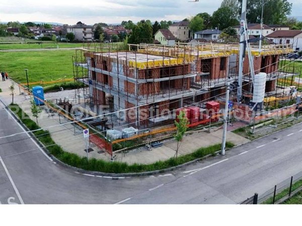 casa indipendente in vendita a Bressanvido