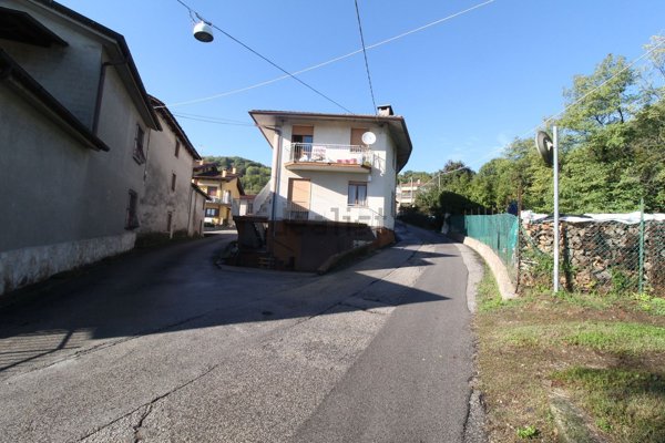 appartamento in vendita a Brogliano