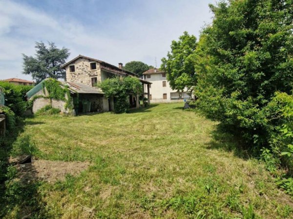 casa indipendente in vendita a Brogliano
