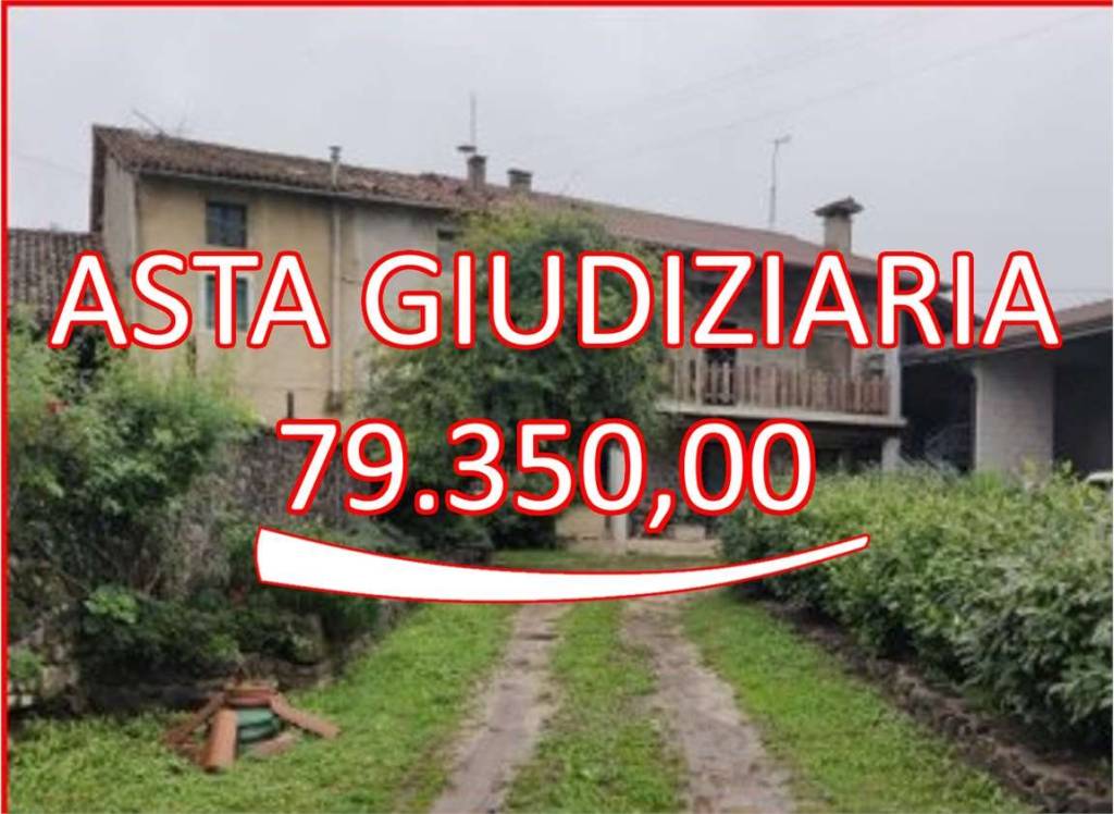 appartamento in vendita a Brogliano in zona Quargnenta