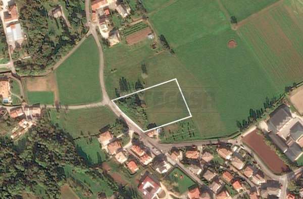 terreno agricolo in vendita a Brogliano