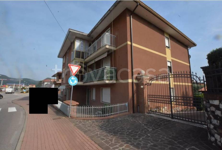 appartamento in vendita a Brogliano
