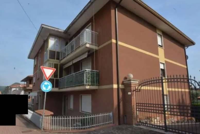 appartamento in vendita a Brogliano