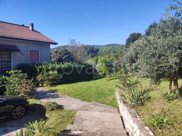 casa indipendente in vendita a Brogliano