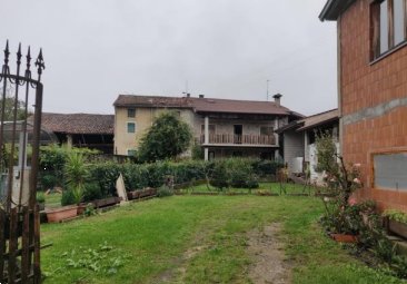 casa indipendente in vendita a Brogliano