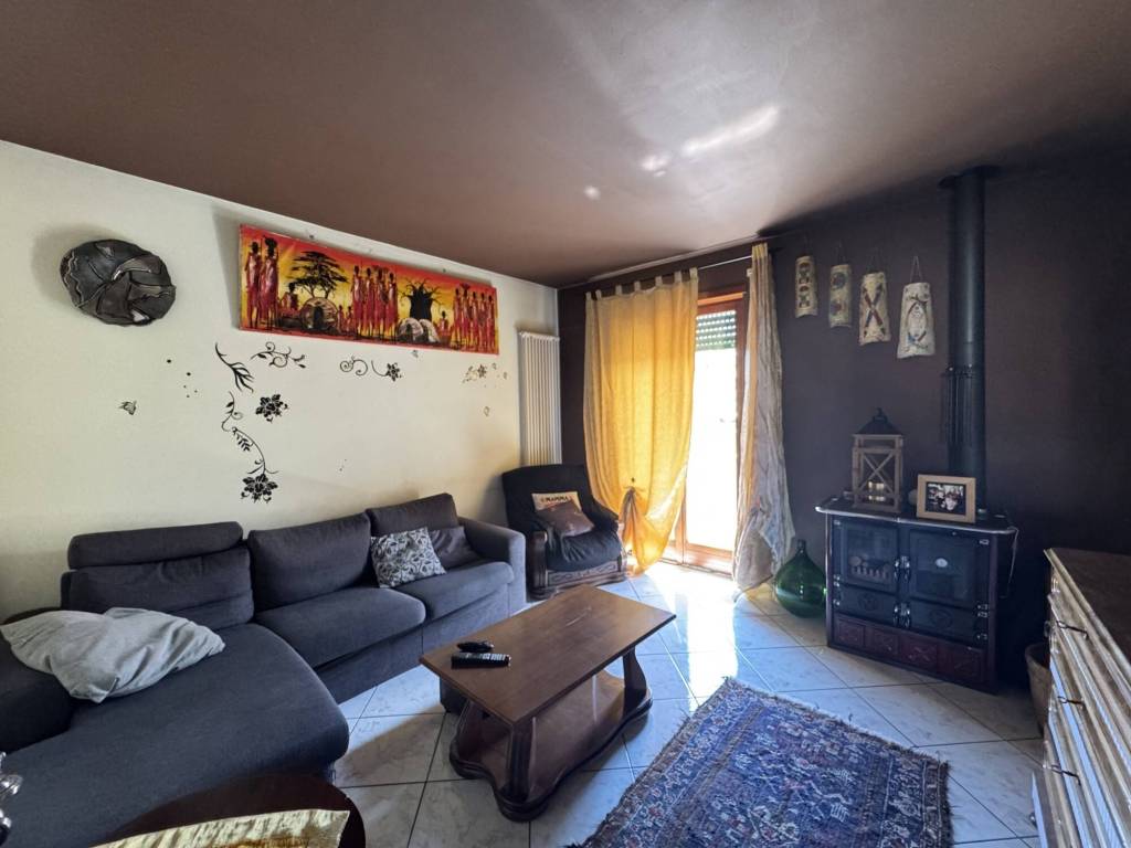 intera palazzina in vendita a Brogliano