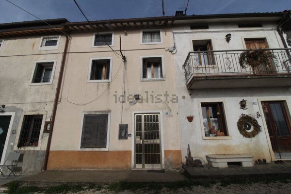 casa indipendente in vendita a Brogliano