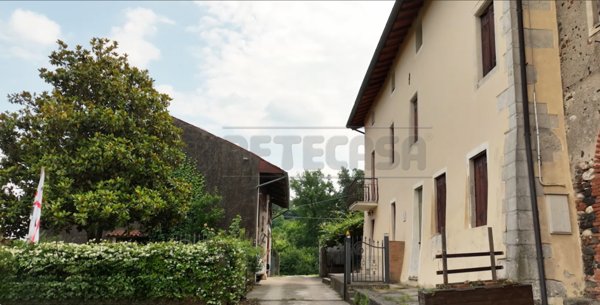 appartamento in vendita a Brogliano