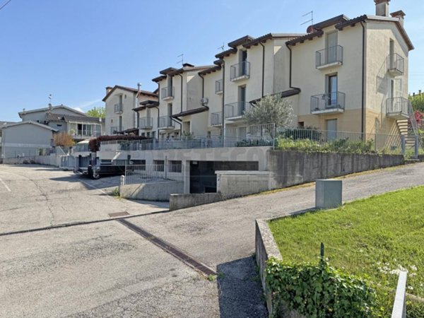 appartamento in vendita a Brogliano
