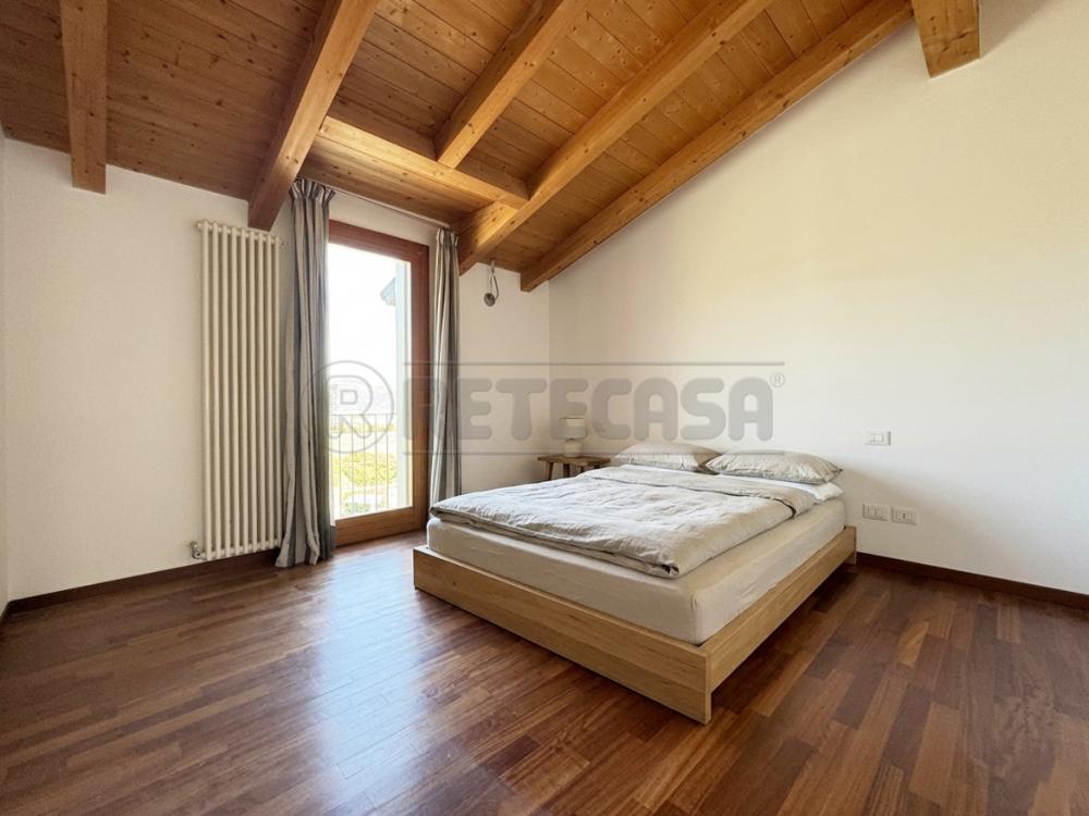 appartamento in vendita a Brogliano