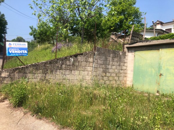 casa semindipendente in vendita a Brogliano