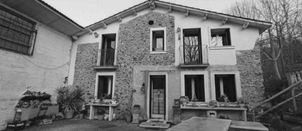 casa indipendente in vendita a Brogliano in zona Quargnenta