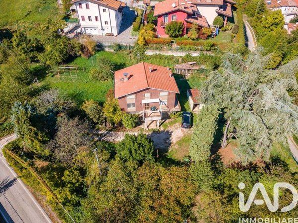 casa indipendente in vendita a Brogliano in zona Quargnenta