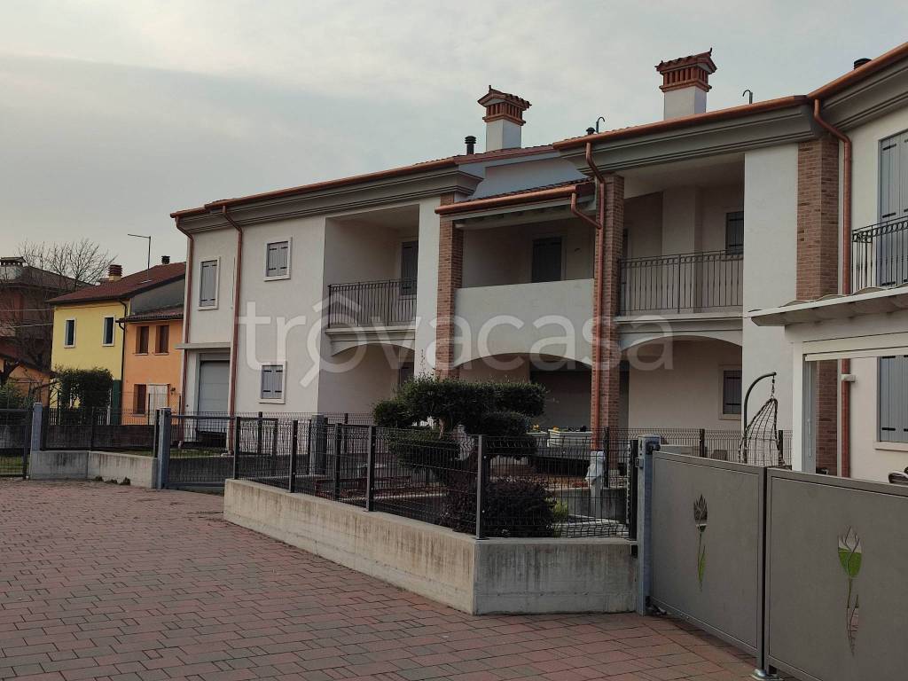 casa indipendente in vendita a Caldogno