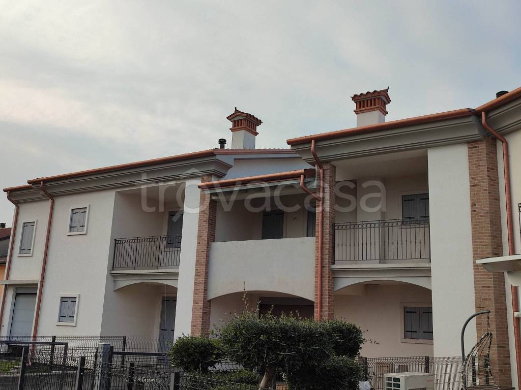 casa indipendente in vendita a Caldogno