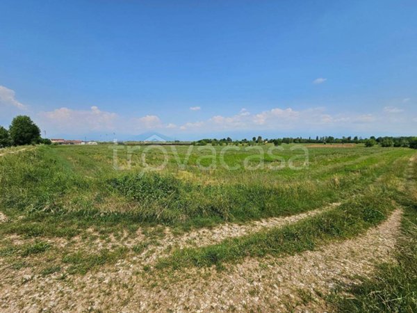 terreno edificabile in vendita a Caldogno