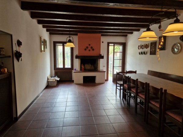 casa indipendente in vendita a Caldogno