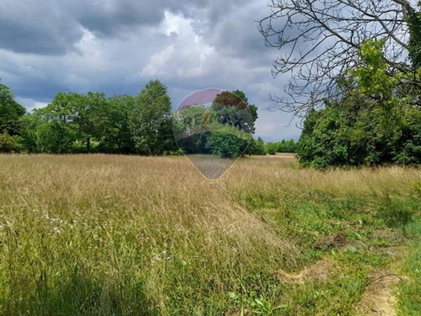 terreno edificabile in vendita a Caldogno in zona Cresole