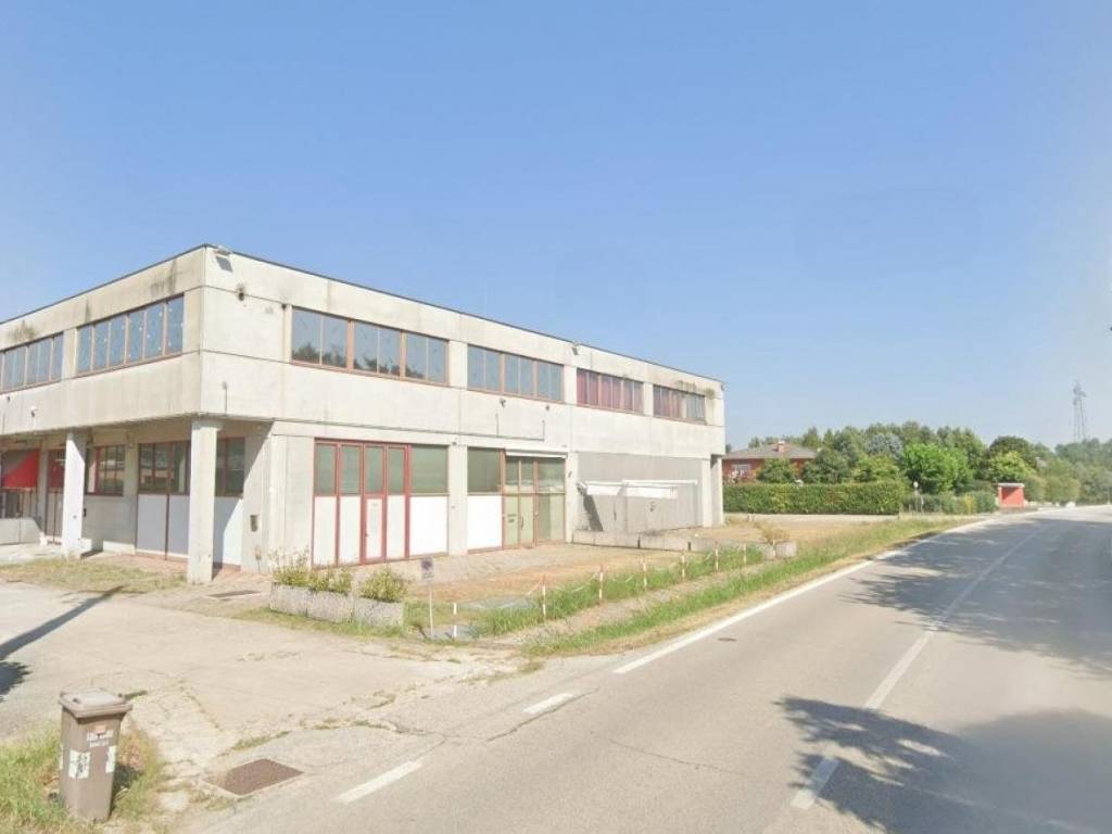 capannone in vendita a Caldogno