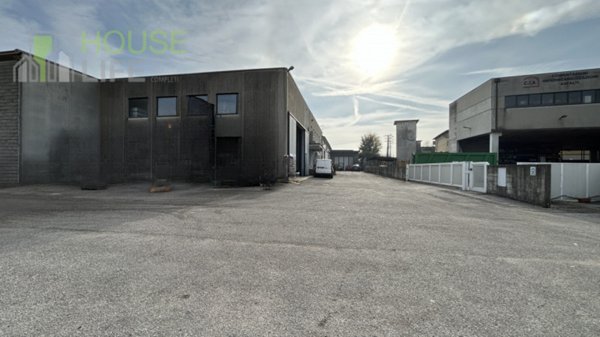ufficio in vendita a Caldogno