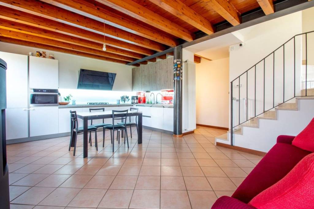 casa indipendente in vendita a Caldogno