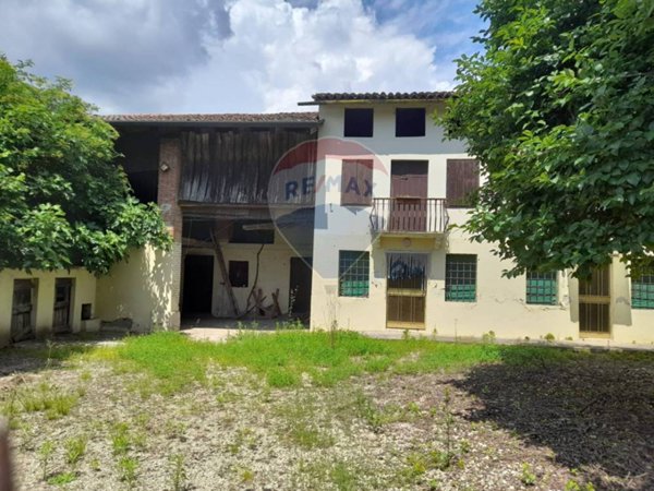 terreno edificabile in vendita a Caldogno in zona Cresole