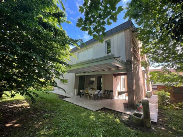 casa indipendente in vendita a Caldogno in zona Cresole