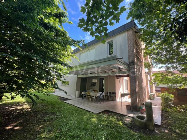 casa indipendente in vendita a Caldogno