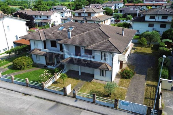 casa indipendente in vendita a Caldogno in zona Rettorgole