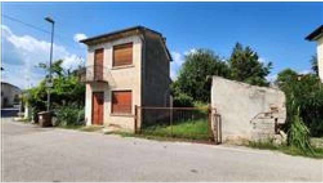casa indipendente in vendita a Caldogno