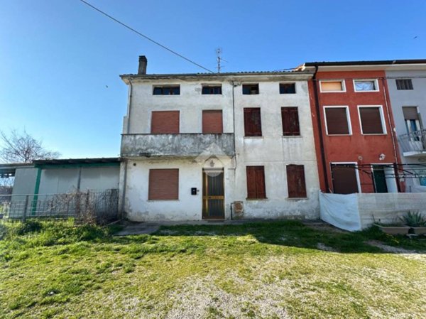 casa semindipendente in vendita a Caldogno