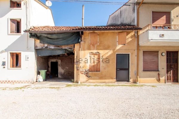 quadrivano in vendita a Caldogno