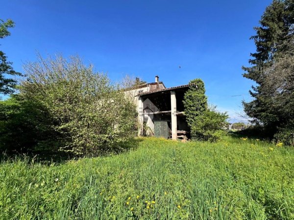 pentavano in vendita a Caldogno