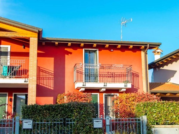 casa indipendente in vendita a Caldogno in zona Cresole